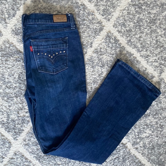 Levi Jeans - Picture 1 of 6